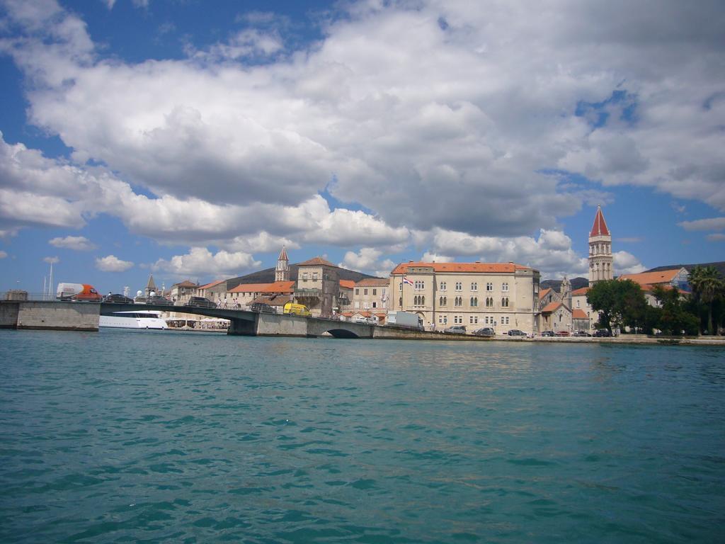 Apartment Nanito Trogir Buitenkant foto