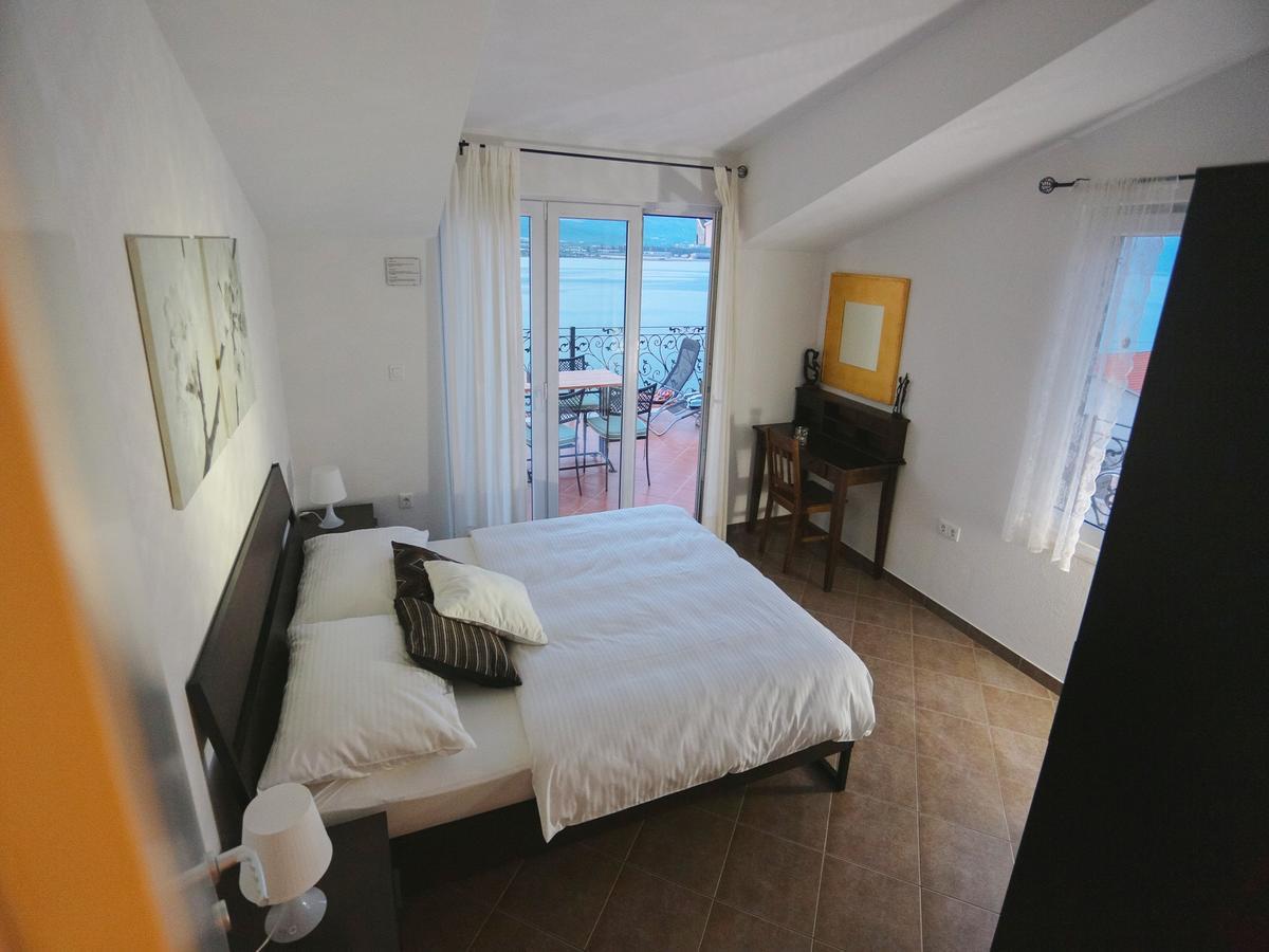 Apartment Nanito Trogir Buitenkant foto